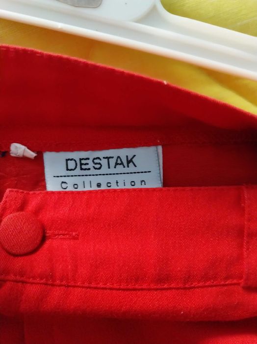 Saia vermelha, Destak Colection, 42/XL