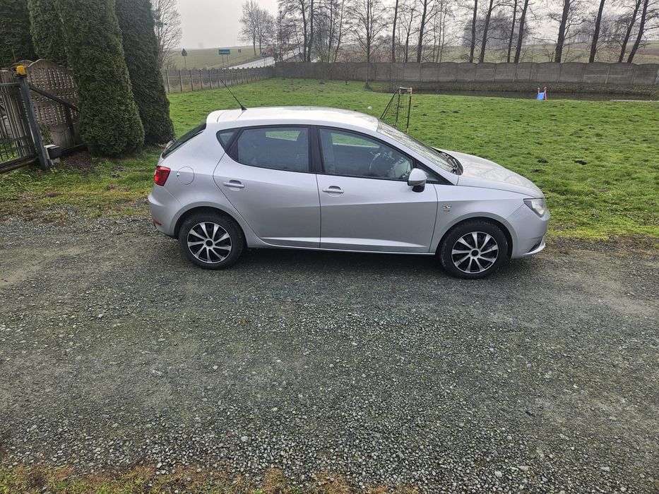 Seat Ibiza IV 1.6 TDI lift 13 rok klimatronik 5d