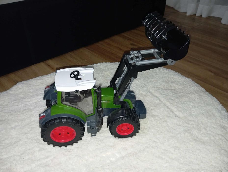 Traktor Bruder FENDT
