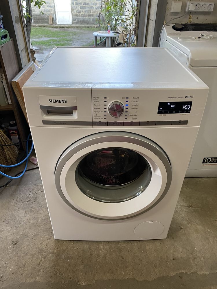Пральна  машина стиральная машинка  Siemens IQ 700