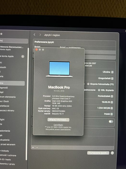 MacBook Pro 15” (2018) — i7 / 16GB RAM / SSD + ładowarka