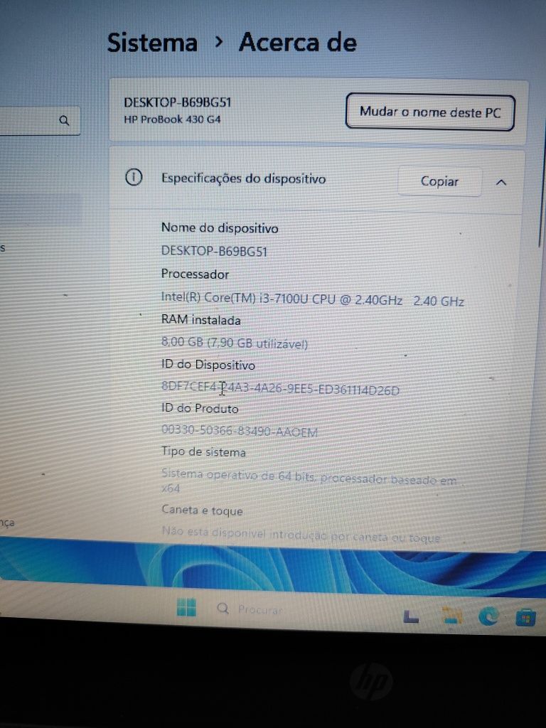 Hp 430 g4 , i3 , 8gb RAM , 256gb ssd