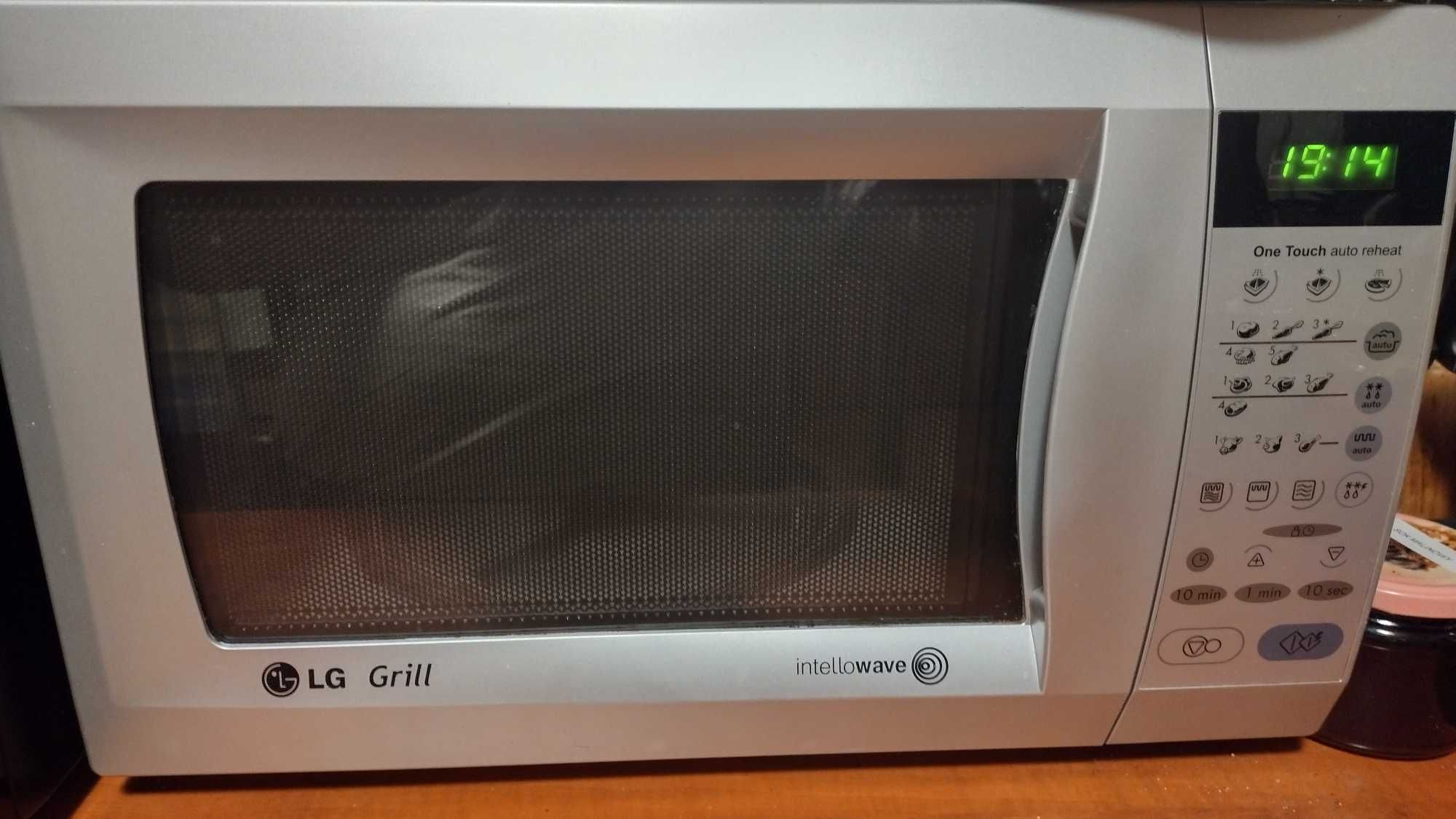 kuchenka mikrofalowa z grilem  LG MB -3842 CS