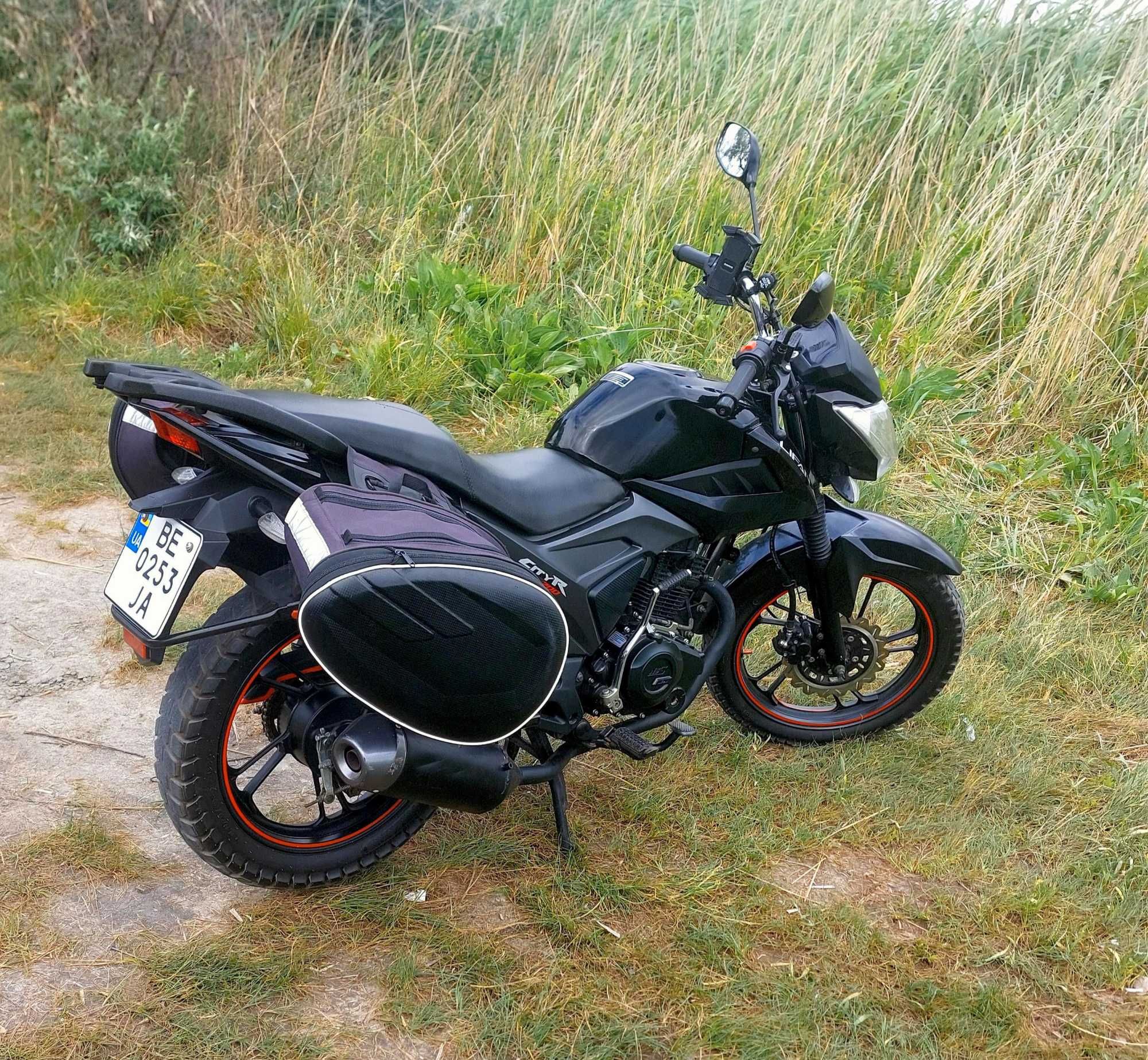 Продам Lifan STR 200