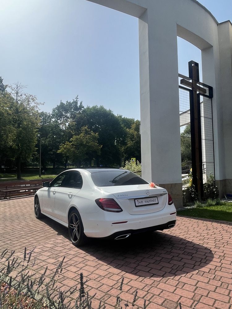 Auto Samochód do ślubu Mercedes benz E klasa w213 AMG