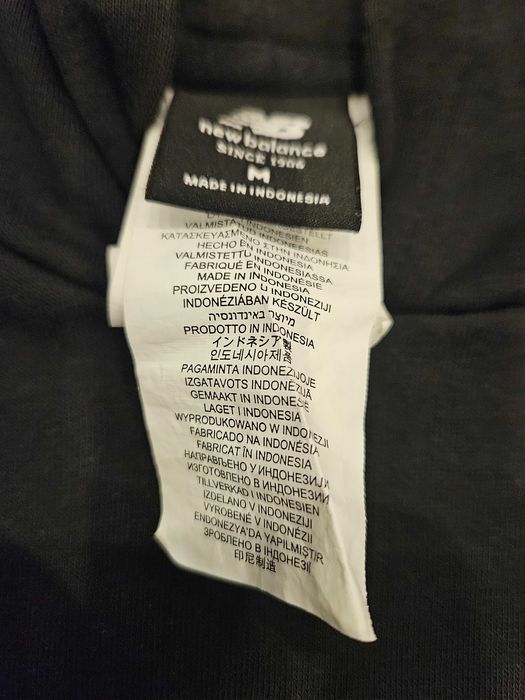 Camisola capuz original New Balance de menino tamanho M infantil