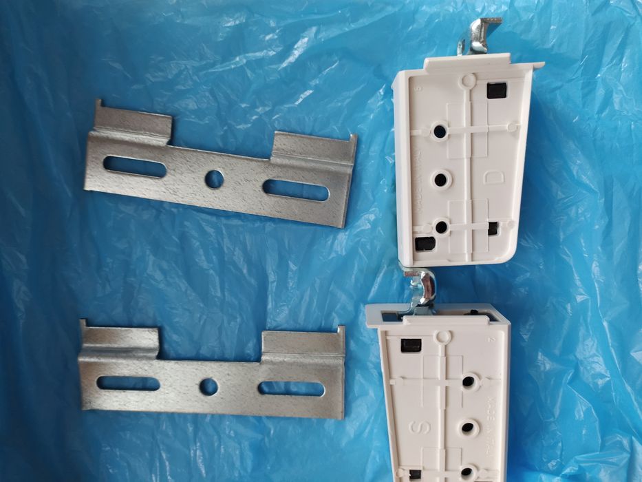 Навес белый левый и правый с планкоми