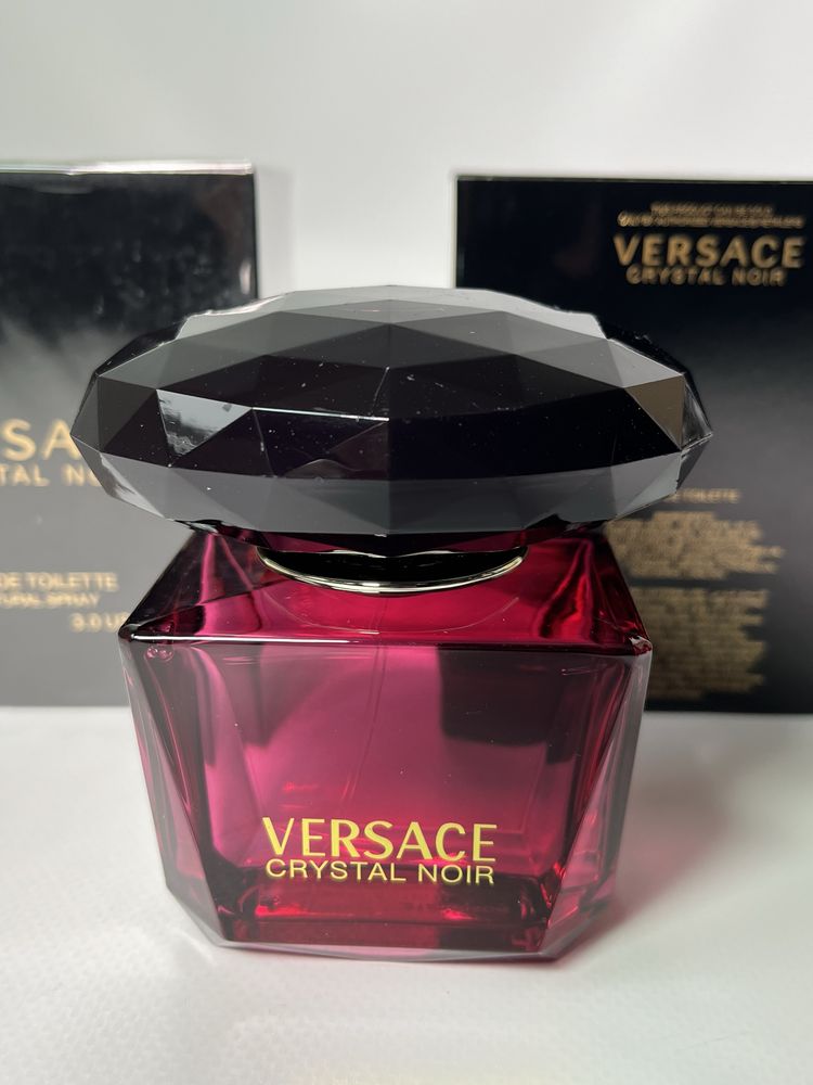 Туалетна вода Versace Crystal Noir