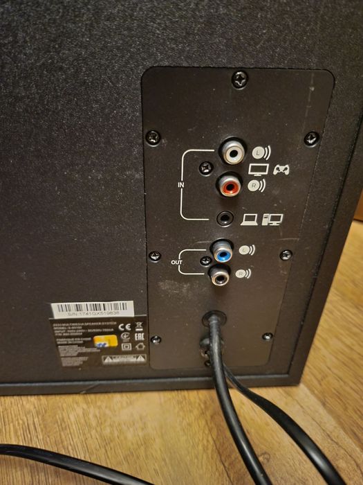 Сабвуфер в отличном состоянии