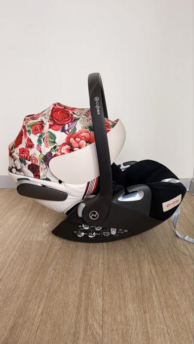 Cybex Cloud Z i-Size Spring Blossom Light + есть поворотная база