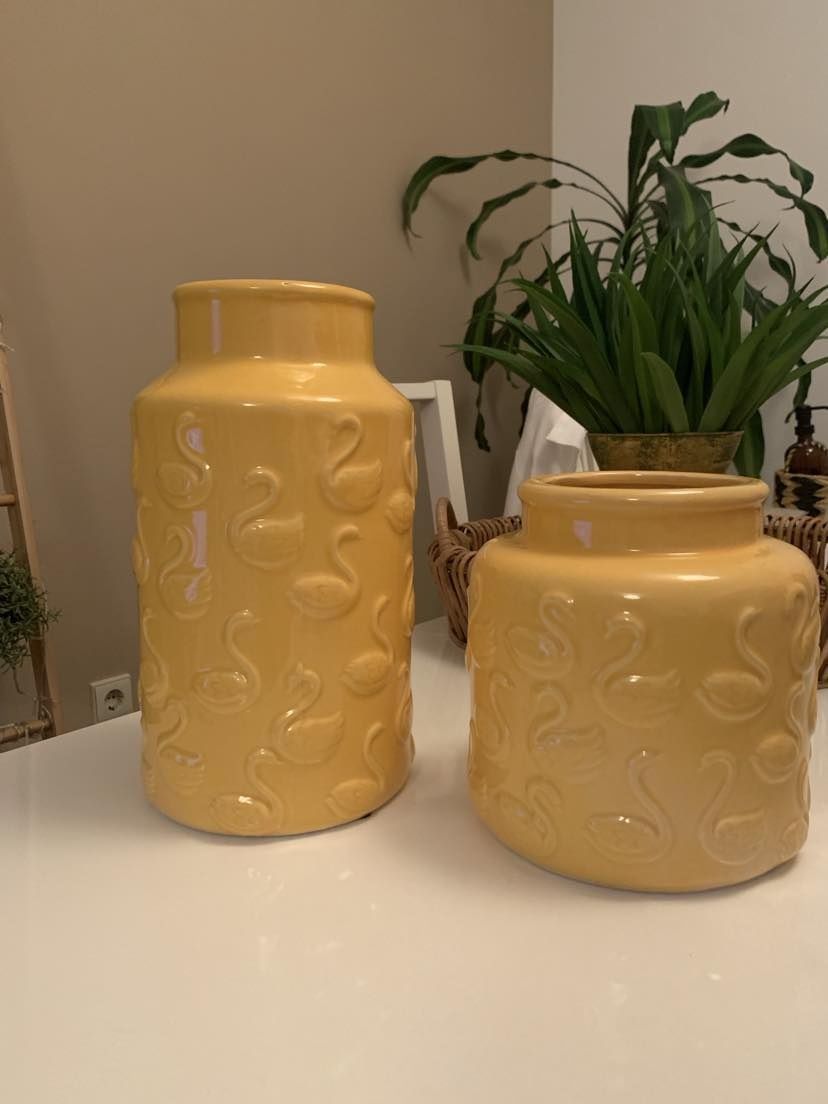 Conjunto de duas peças completamente novas