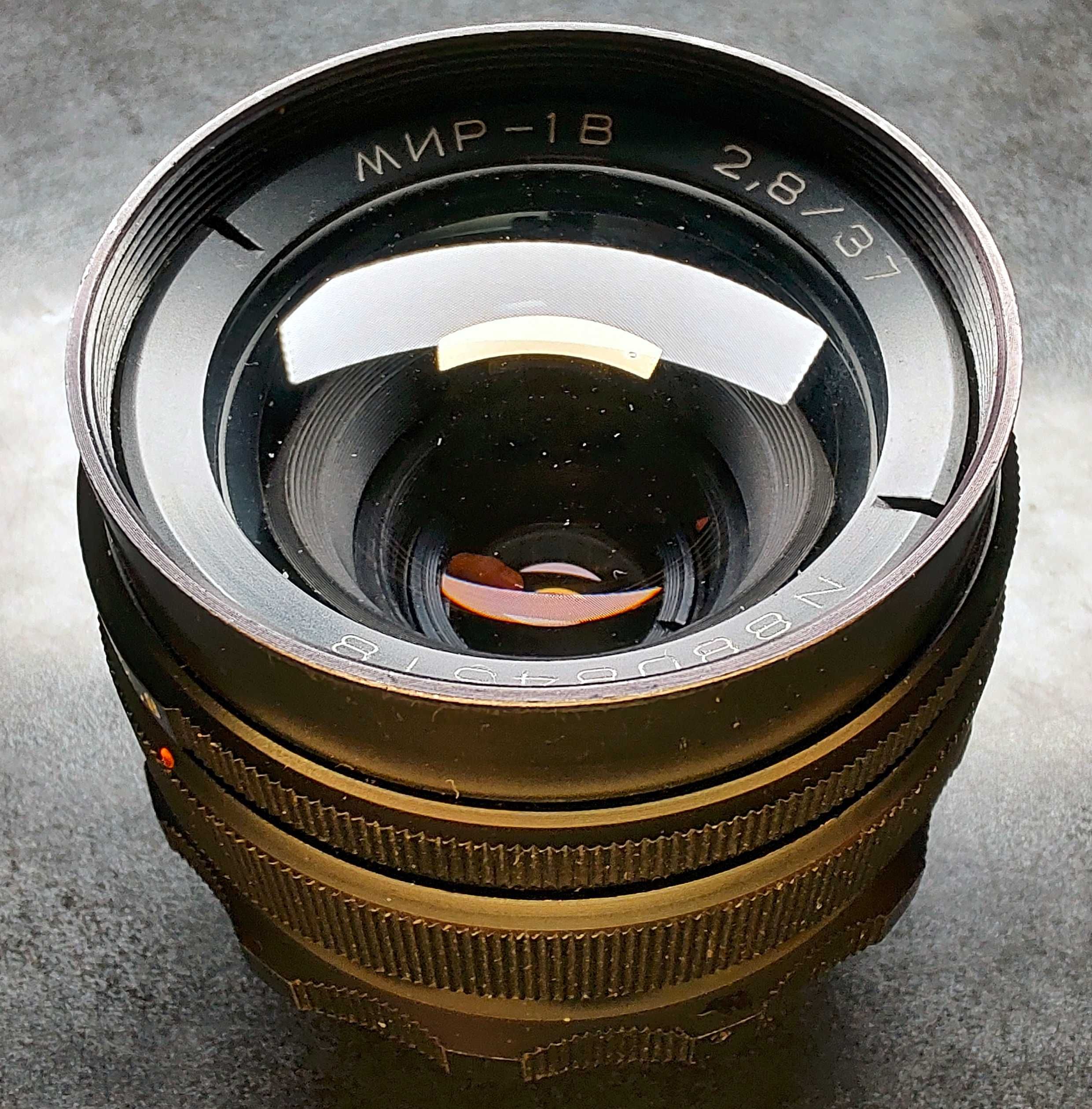 MIR 1B 37mm f/2.8  (mocowanie M42)