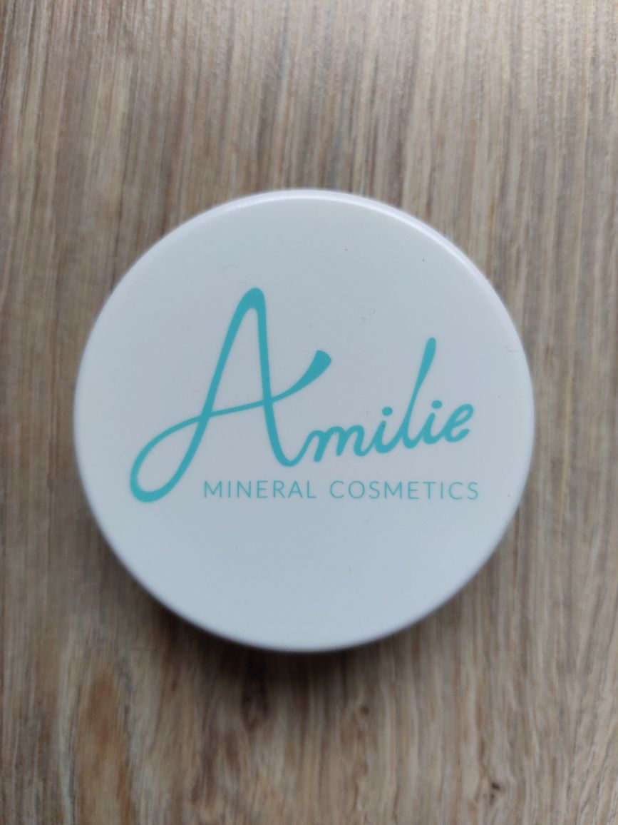Amilie Cosmetics podkład mineralny matujący Cream Beige 7g