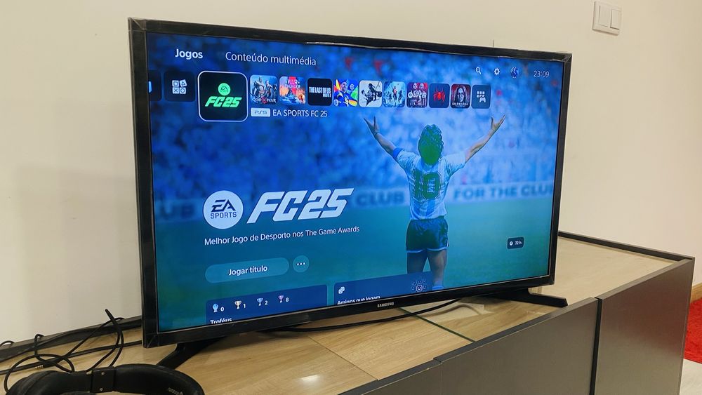 Vendo minha TV semi-nova falta de Uso. Impecavel , 32 PLG