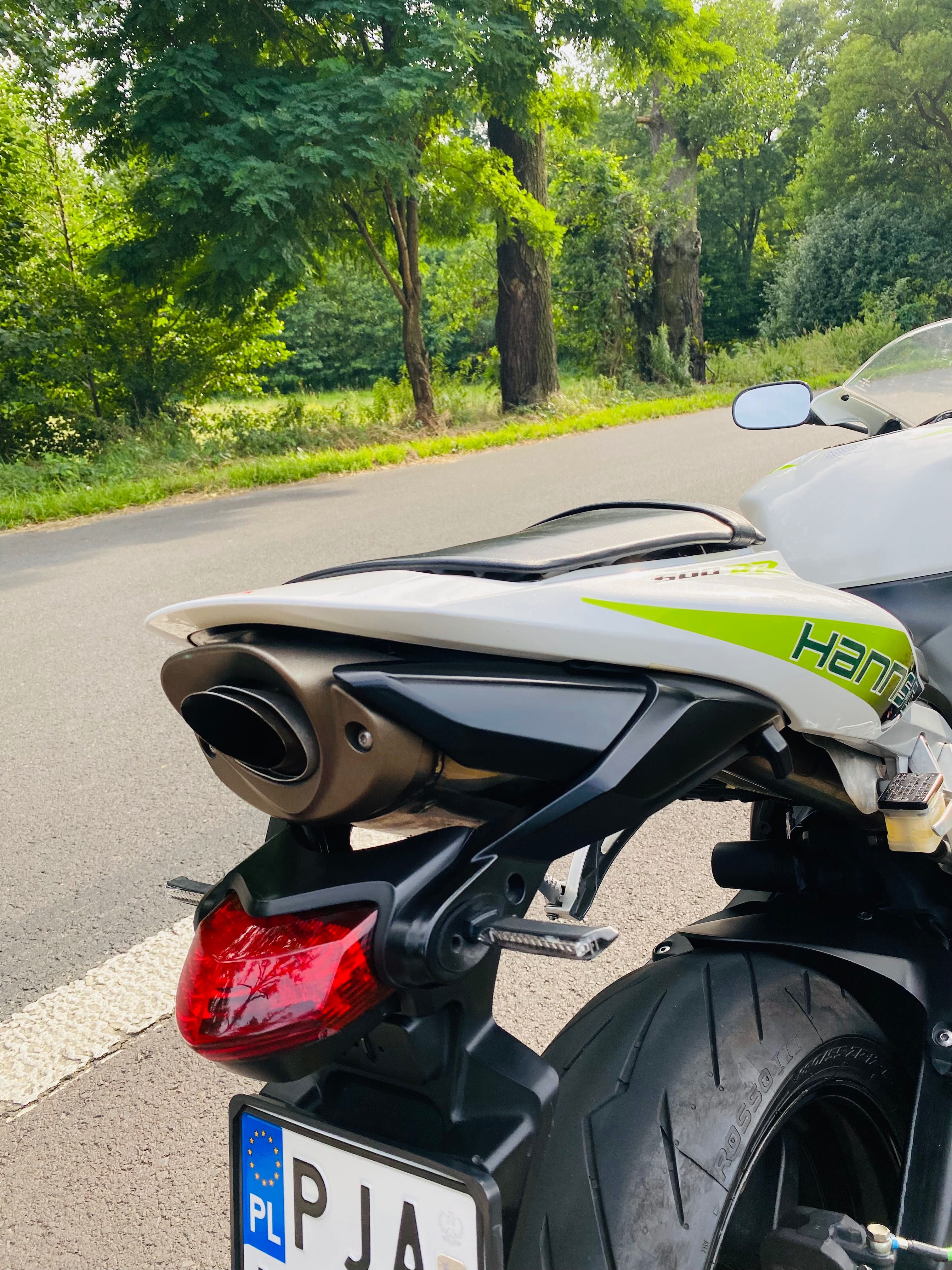 Honda CBR 600RR PC 40 HANNspree
