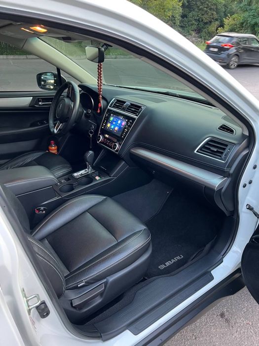 Срочно!Subaru Outback V(FL)2.5AT.AWD