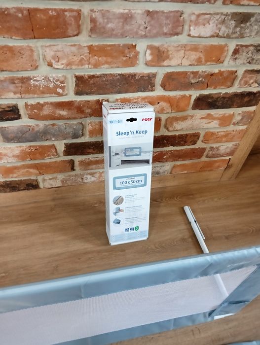 Bramka zabezpieczająca na łóżko Reer