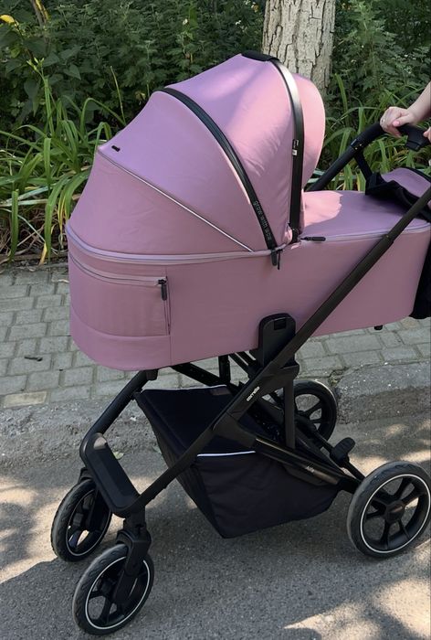 Продам коляску Carrello Alfa