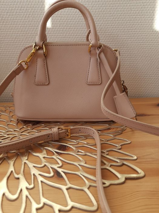 Сумочка бренду blow fashion