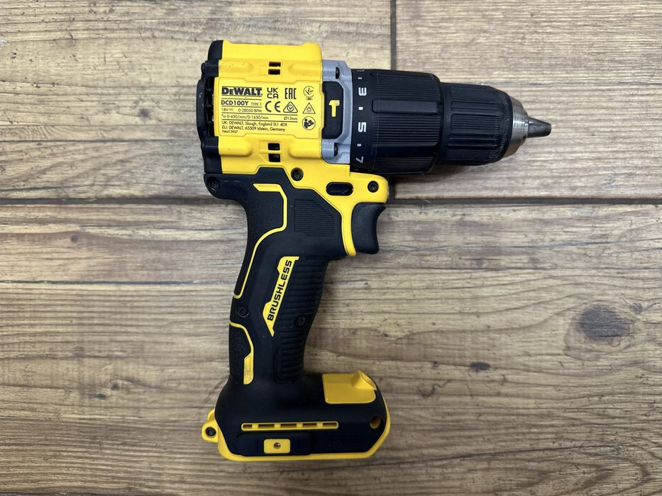 Wiertarko-wkrętarka udarowa DeWalt (DCD799) DCD100Y - 2024r.