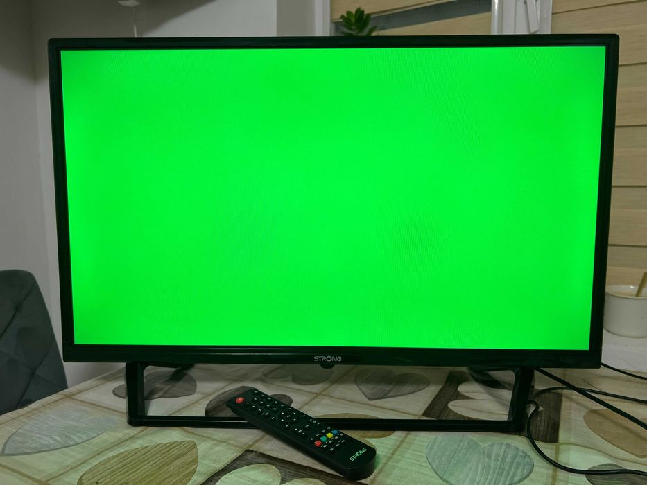 Телевізор Strong SRT 32HF2003C 2024 р.