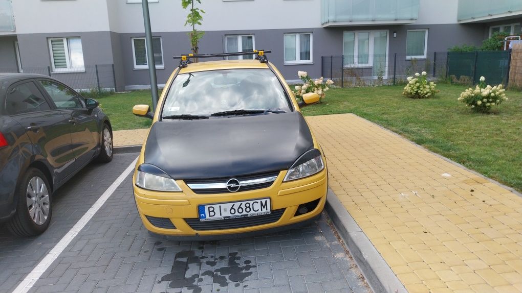 Corsa  C 2006r 1.0 benzyna
