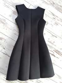 Czarna piankowa sukienka H&M pianka