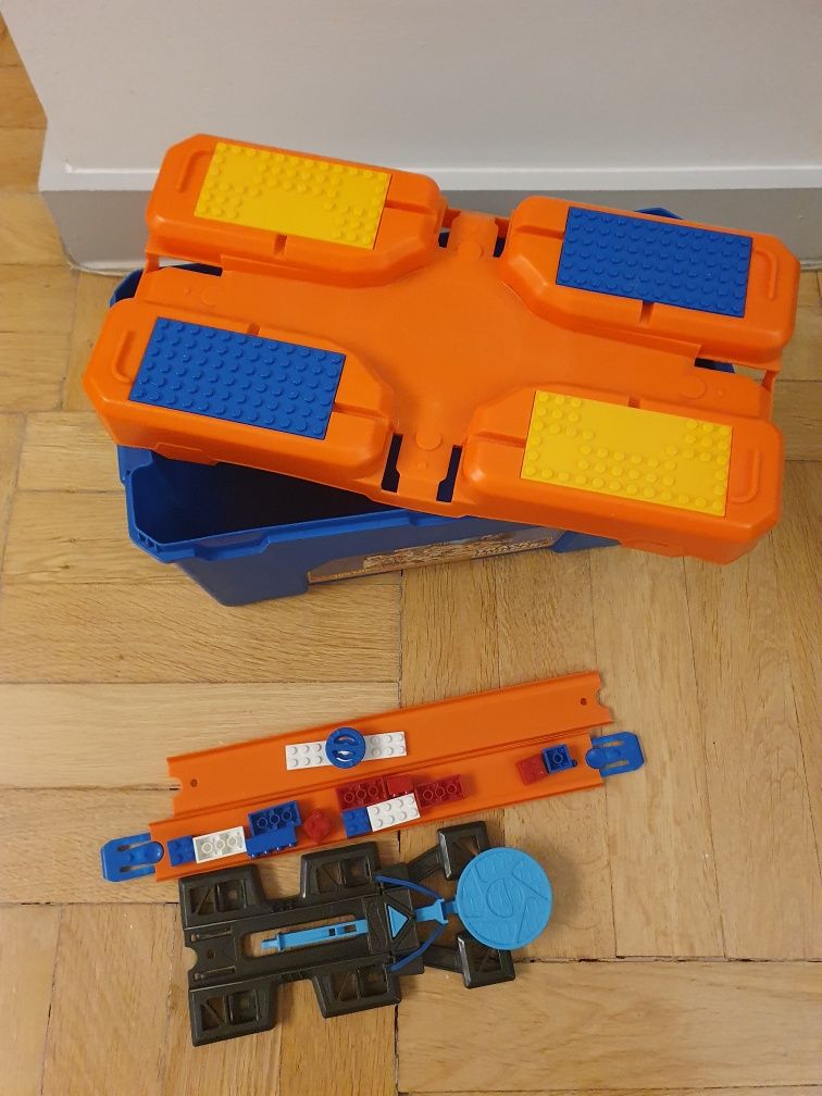 Hot Wheels TrackBuilder System wyrzutnia Skrzynia Klocki 
Zestaw DMH51