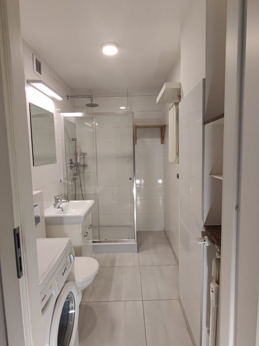 sprzedam całkowicie umeblowane mieszkanie w spokojnej dzielnicy Chorzo