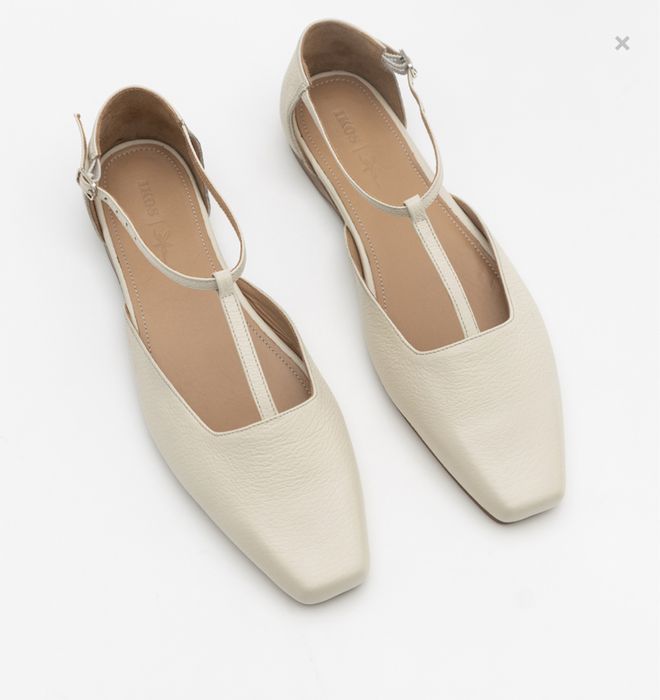 T-bar українського бренду ikos молочного кольору