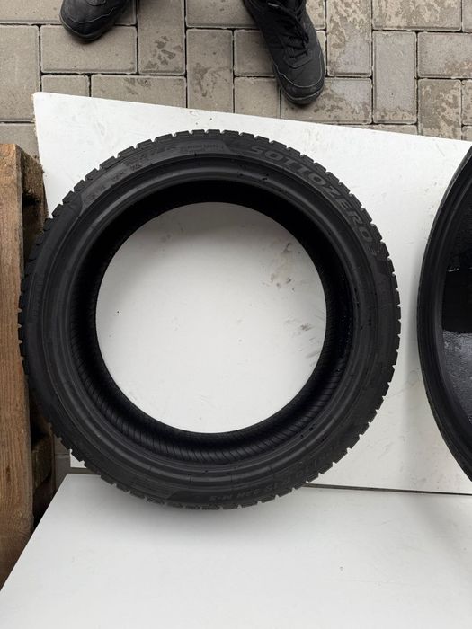 Opony zimowe pirelli 225/40R19