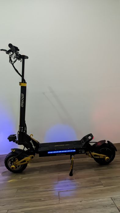 Trotinete e bicicleta seminovos, 1 mês de uso