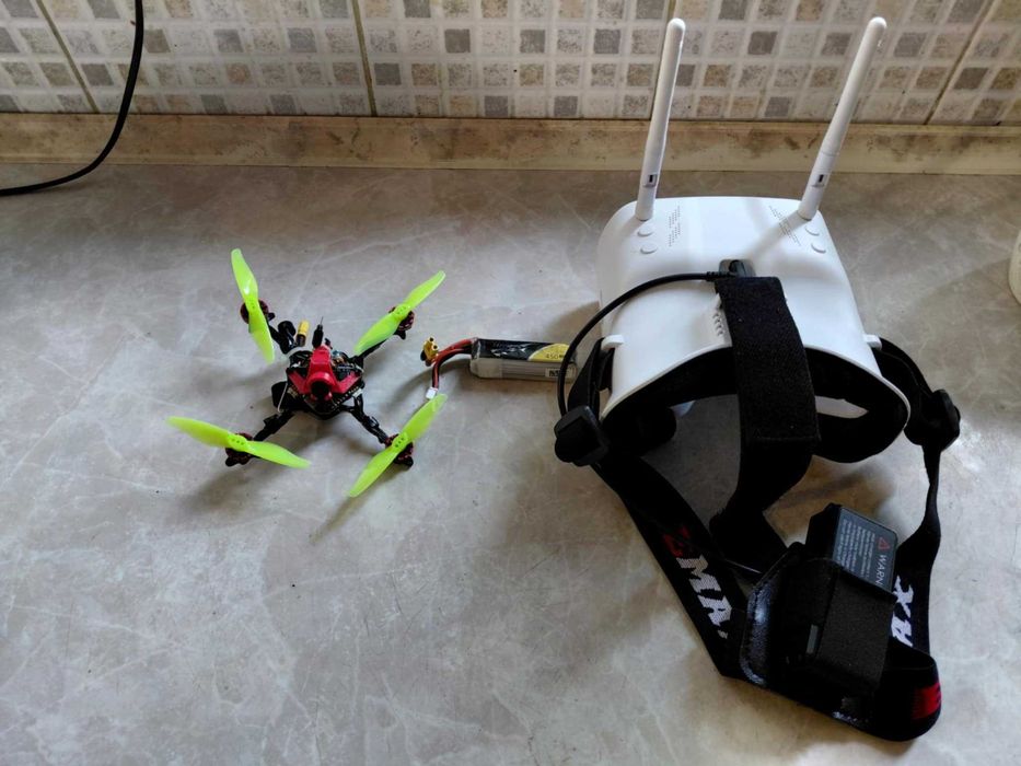 Zestaw fpv dron,gogle,aparatura