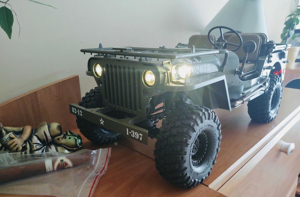 Jeep Willys 1:6 RC Rochobby