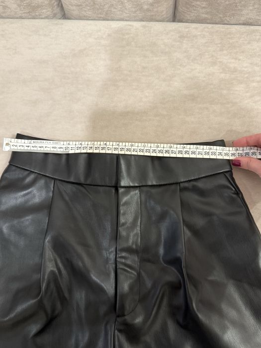 Шорты zara кож зам размер s