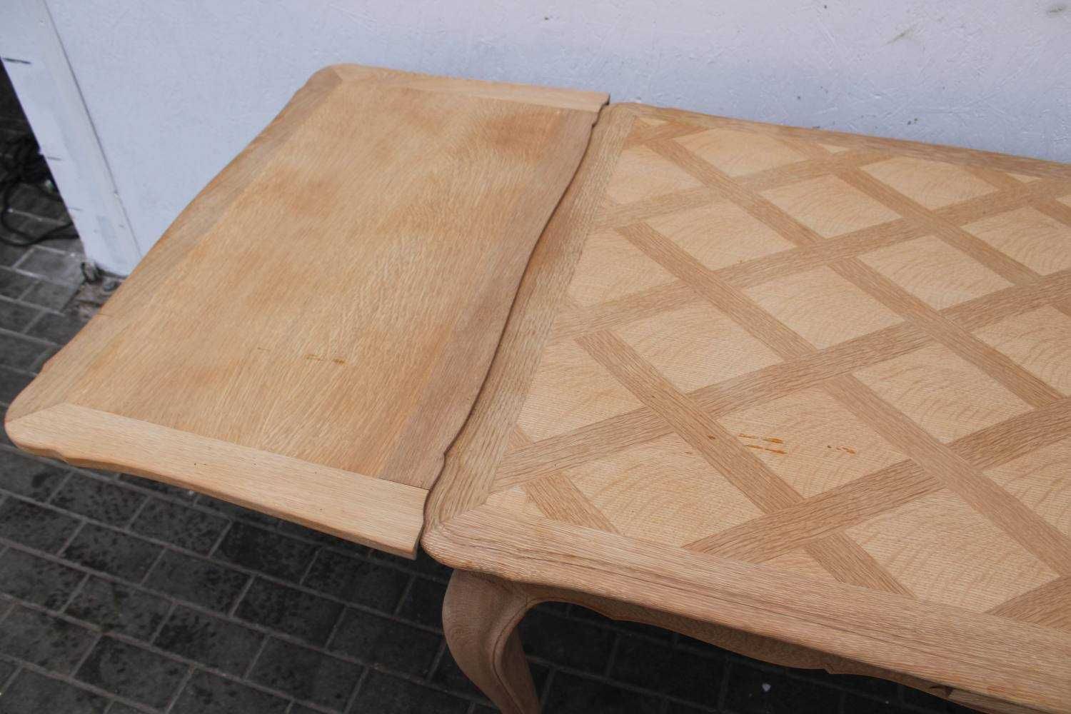 Oczyszczony rozkładany dębowy stół ludwikowski 130/90cm  270