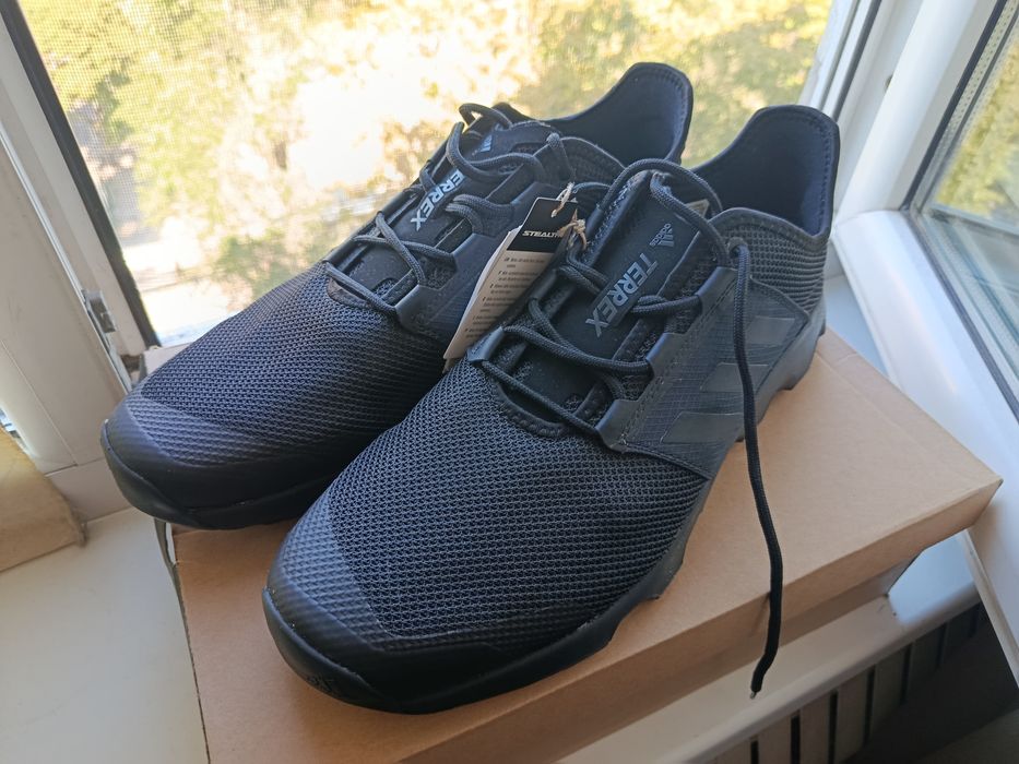 Кроссовки Adidas Terrex