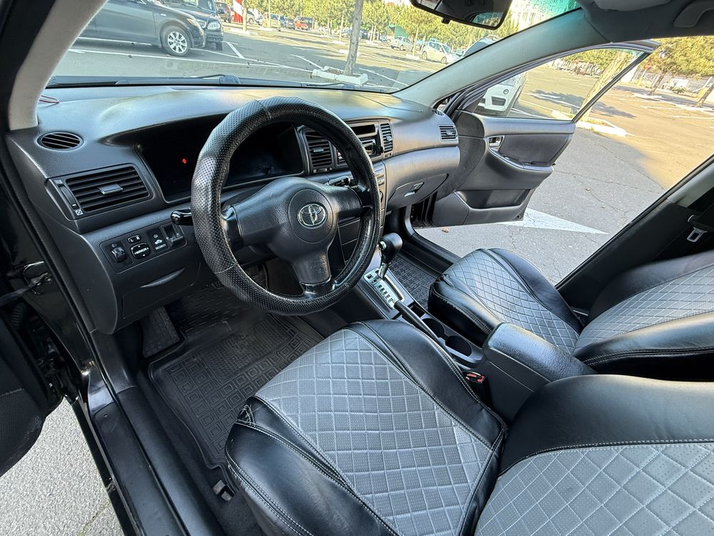 Продам Toyota Королла Автомат+газ 2006г
