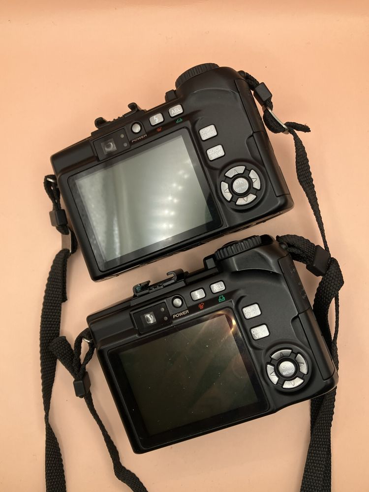 Цифрова камера Olympus SP-350
