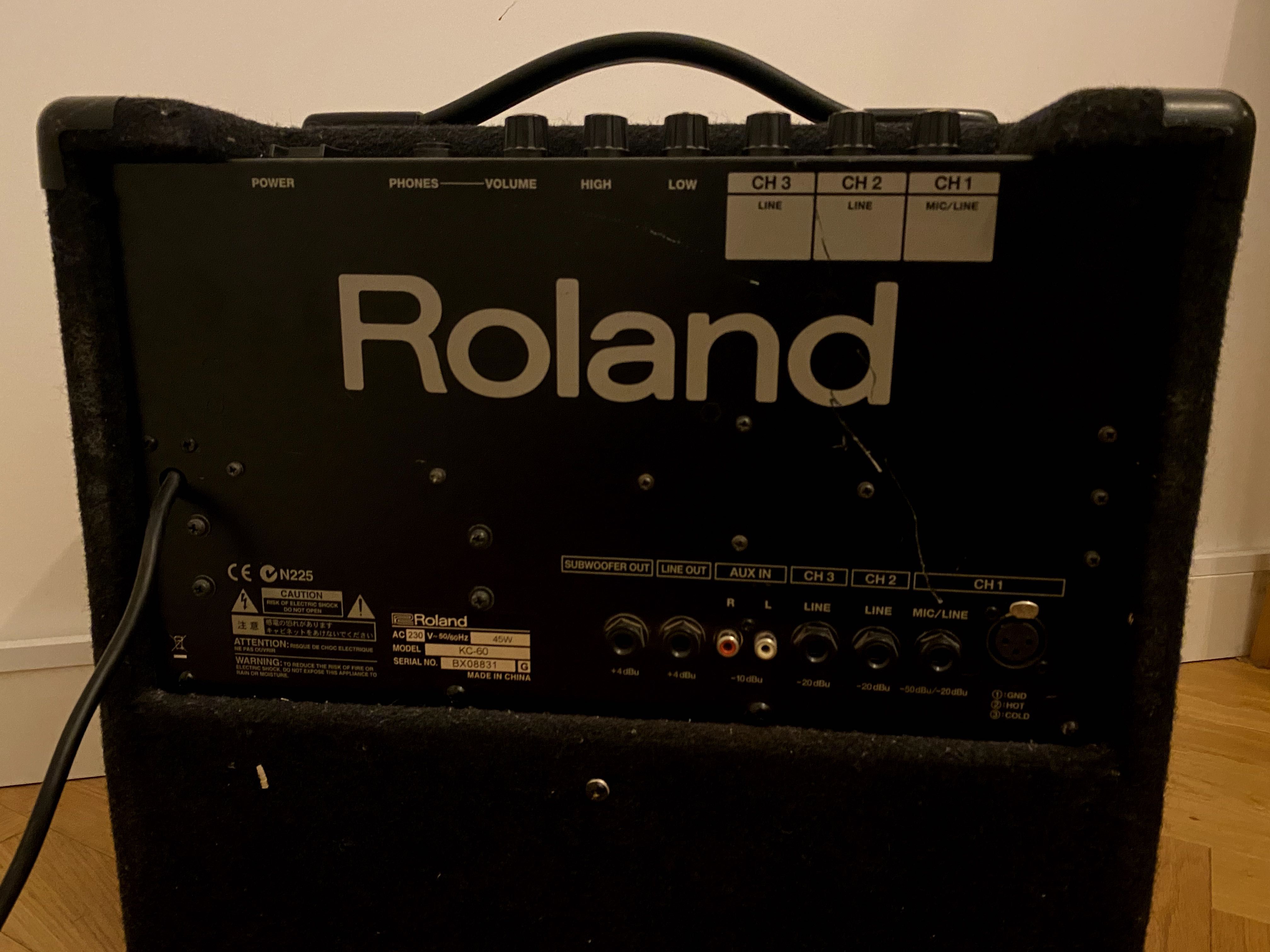 Wzmacniacz klawiszowy Roland KC-60