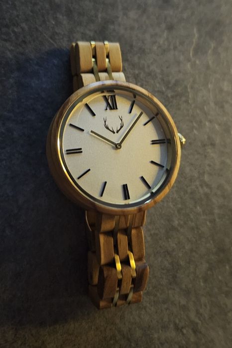 Zegarek damski z DREWNA - Stan IDEALNY
