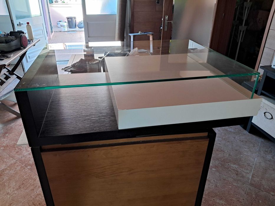 Mesa centro ou canto