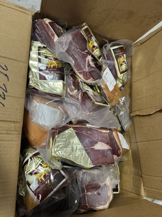 Хамон куски и нарезка  Испания и Прошуто куски Италия