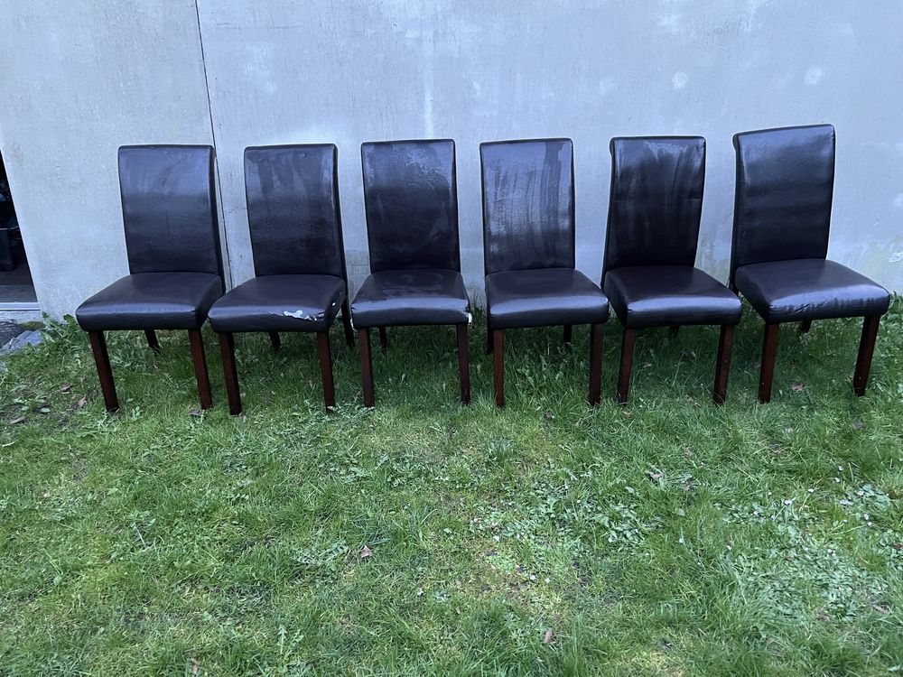 Komplet 6 krzeseł skóra eko ciemny brąz nogi drewniane