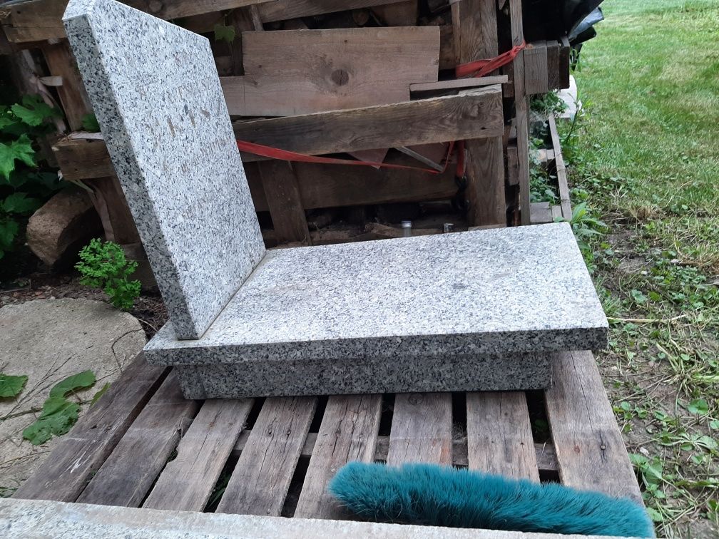 nagrobek na grób dziecięcy