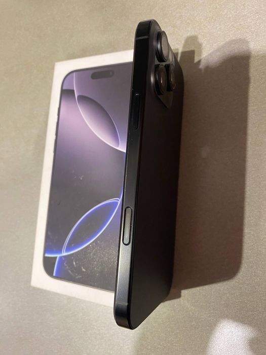 iPhone 16 Pro Max Black Titanium 256GB