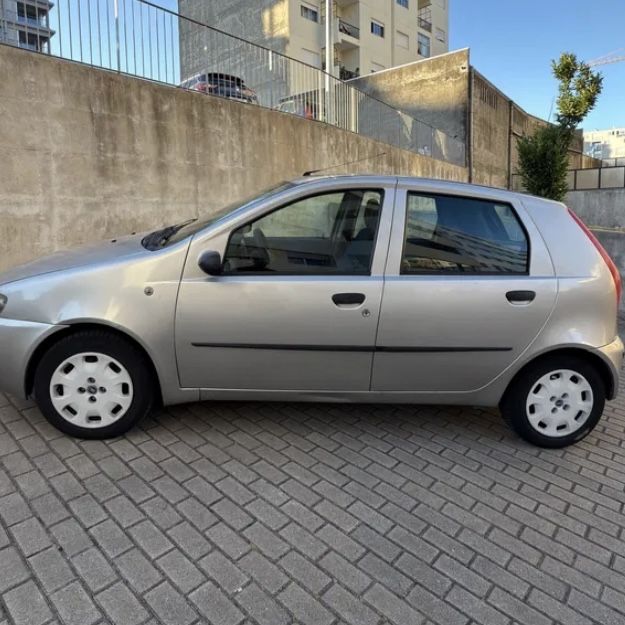 Vendo carro para peças