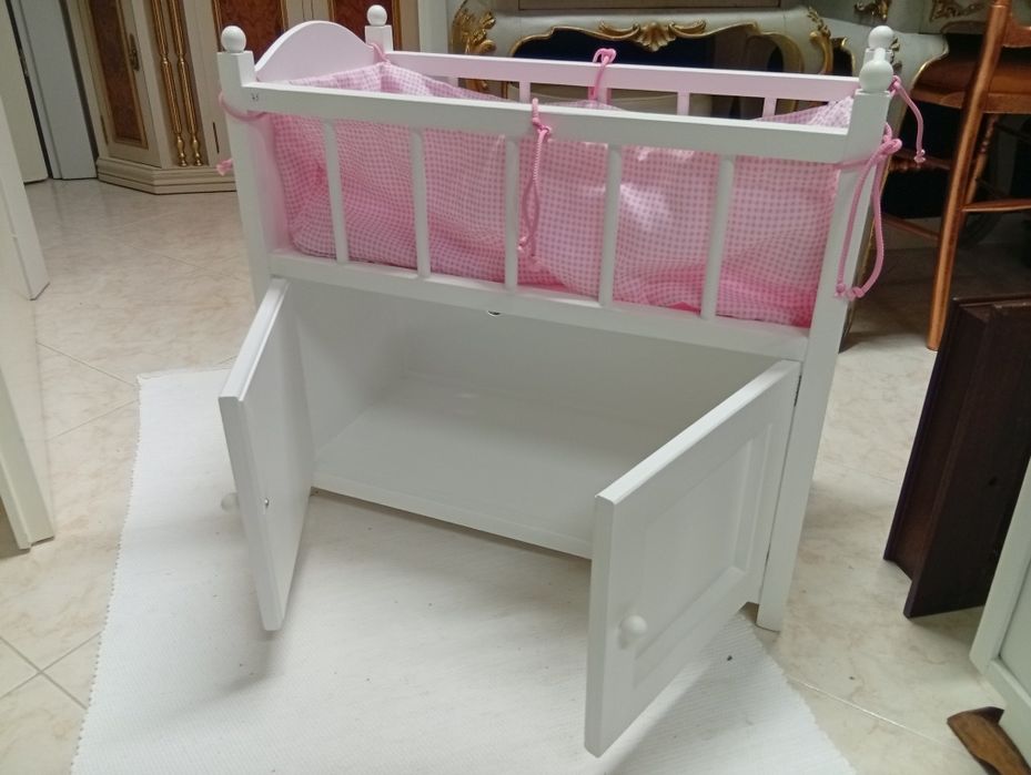 Berço para bonecas