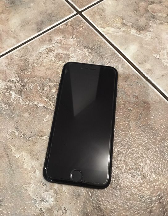 Iphone 7 32gb czarny mat pudełko