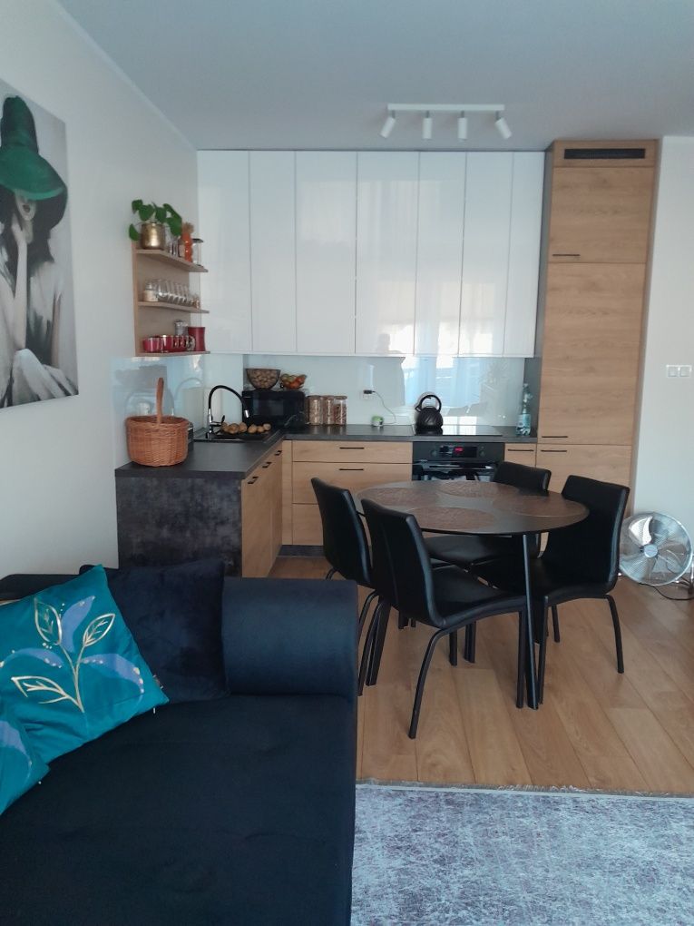 Stół okrągły czarny mat 110cm